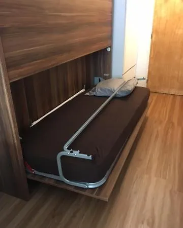 Apartment Club Iii Entierement Renove